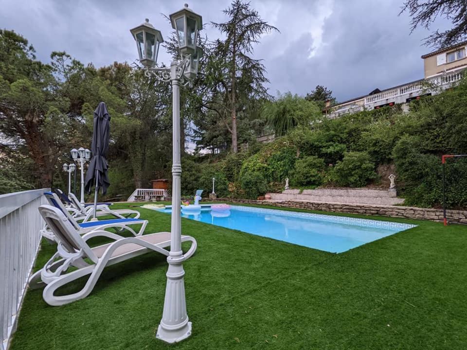 Tikazela - Domaine Ombre Et Lumiere Bed & Breakfast Saint-Jean-de-Muzols Luaran gambar